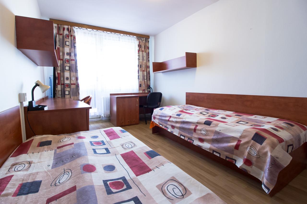 Hostel Jarov III. F Prag Exterior foto